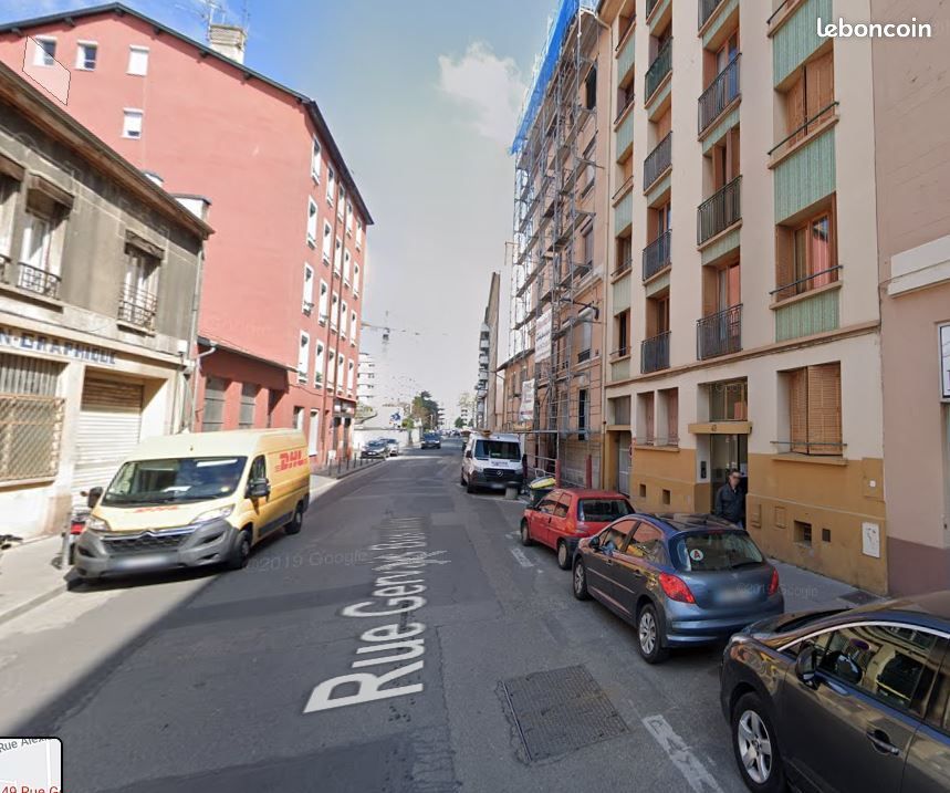 Garage/box Villeurbanne · 95 €/mois