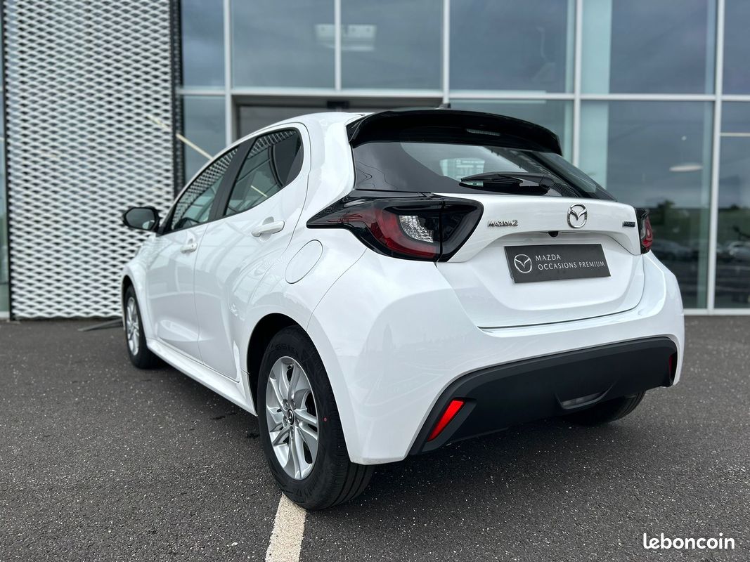 MAZDA Mazda2 Hybrid 1.5L CVT 116 ch Centre-Line (image 3)