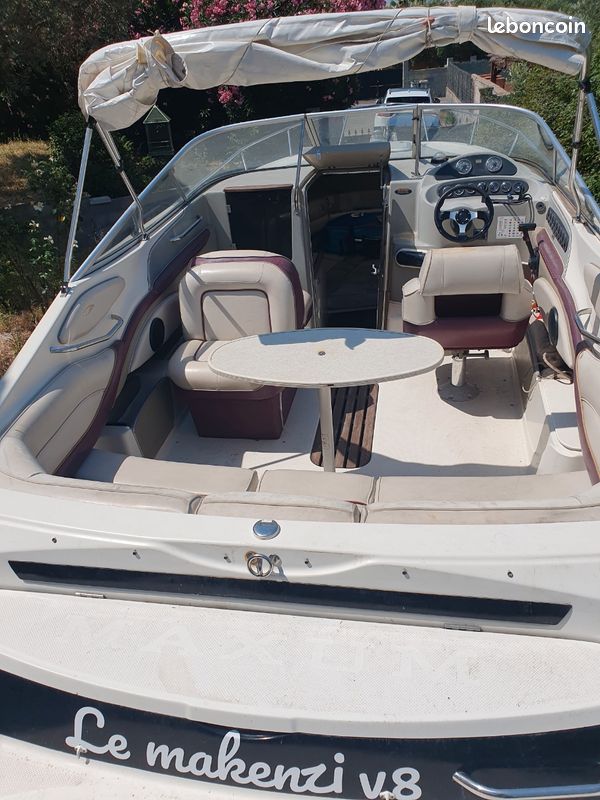 Bateau maxum (image 3)