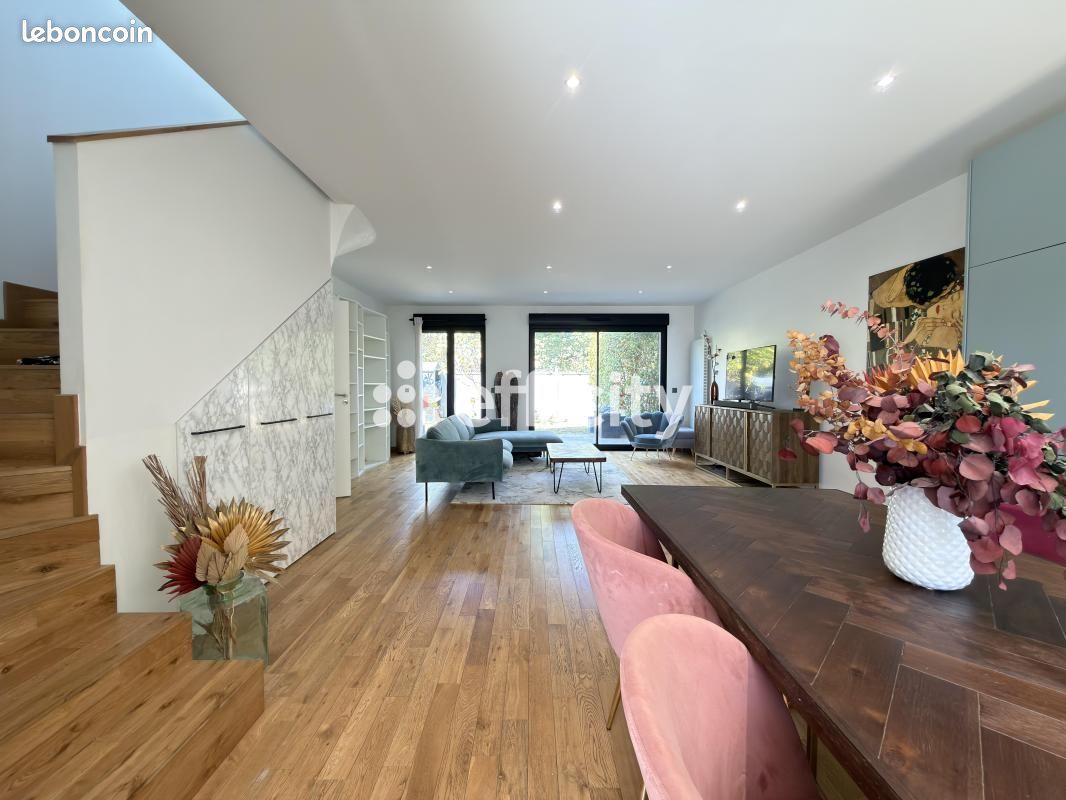Maison 5 pièces 110 m² · à Noisy-le-Grand · 110 m² · 499 000 €