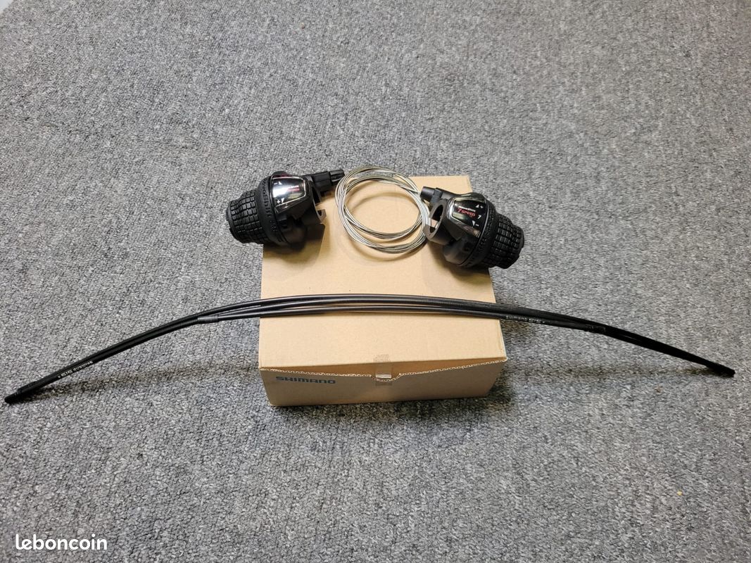 Manette Shimano 7 Vitesses À VENDRE! - FR