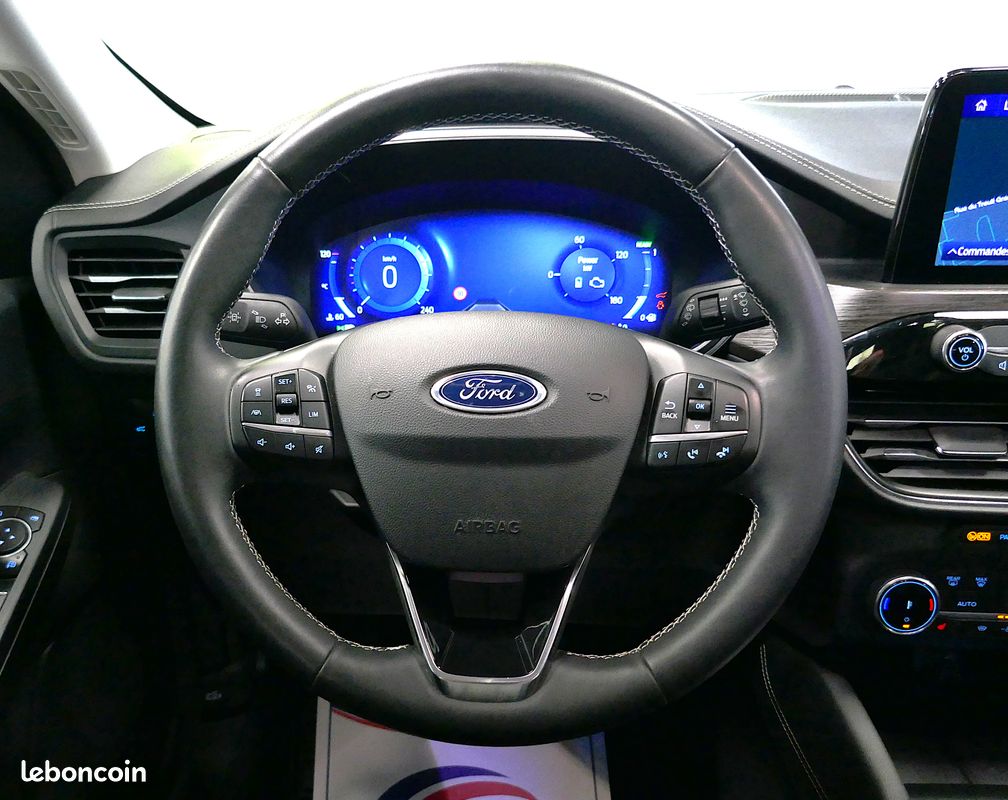 Ford kuga 2.5 duratec 190 cv bva fhev e85 Vignale - hayon motorise - Toit ouvrant - Pack Hiver (image 8)