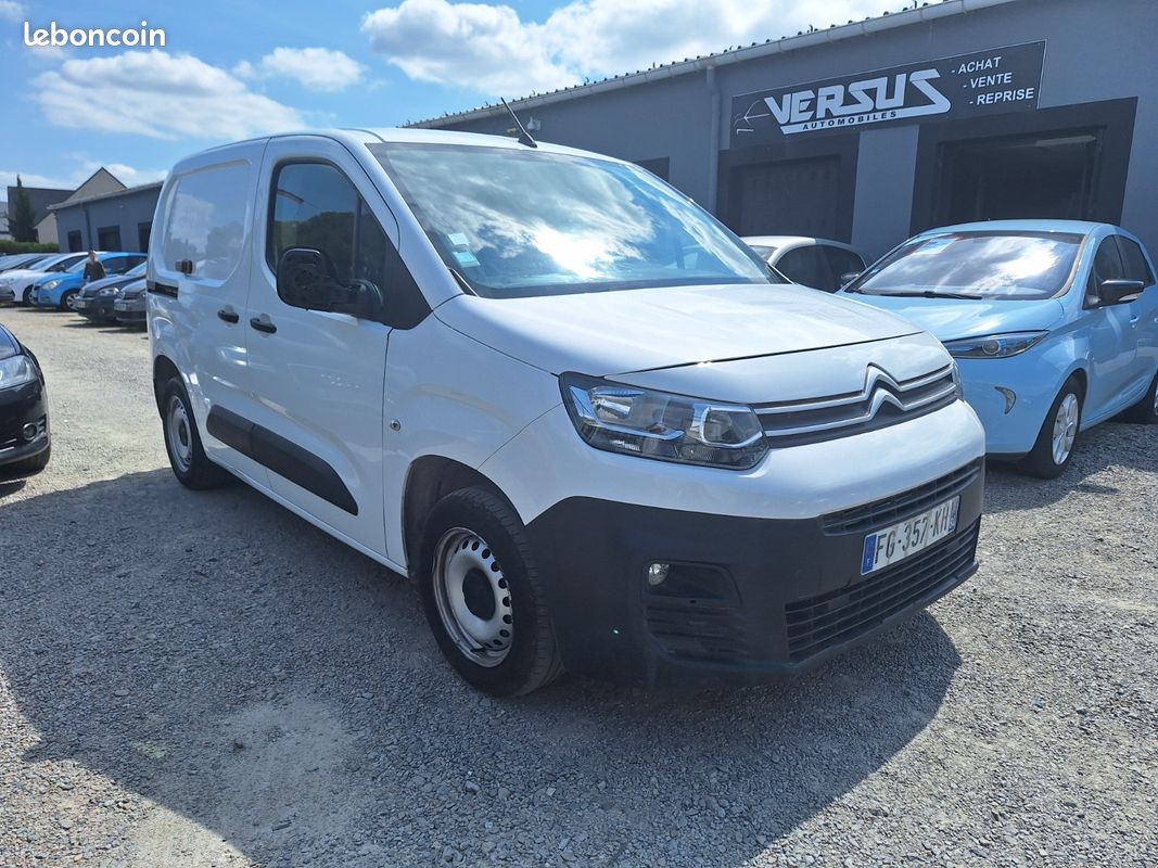 CITROEN BERLINGO Taille M BlueHDi 75 BVM Live (image 1)