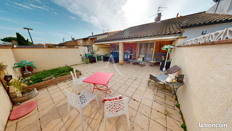 Maison 5 pièces 93 m²