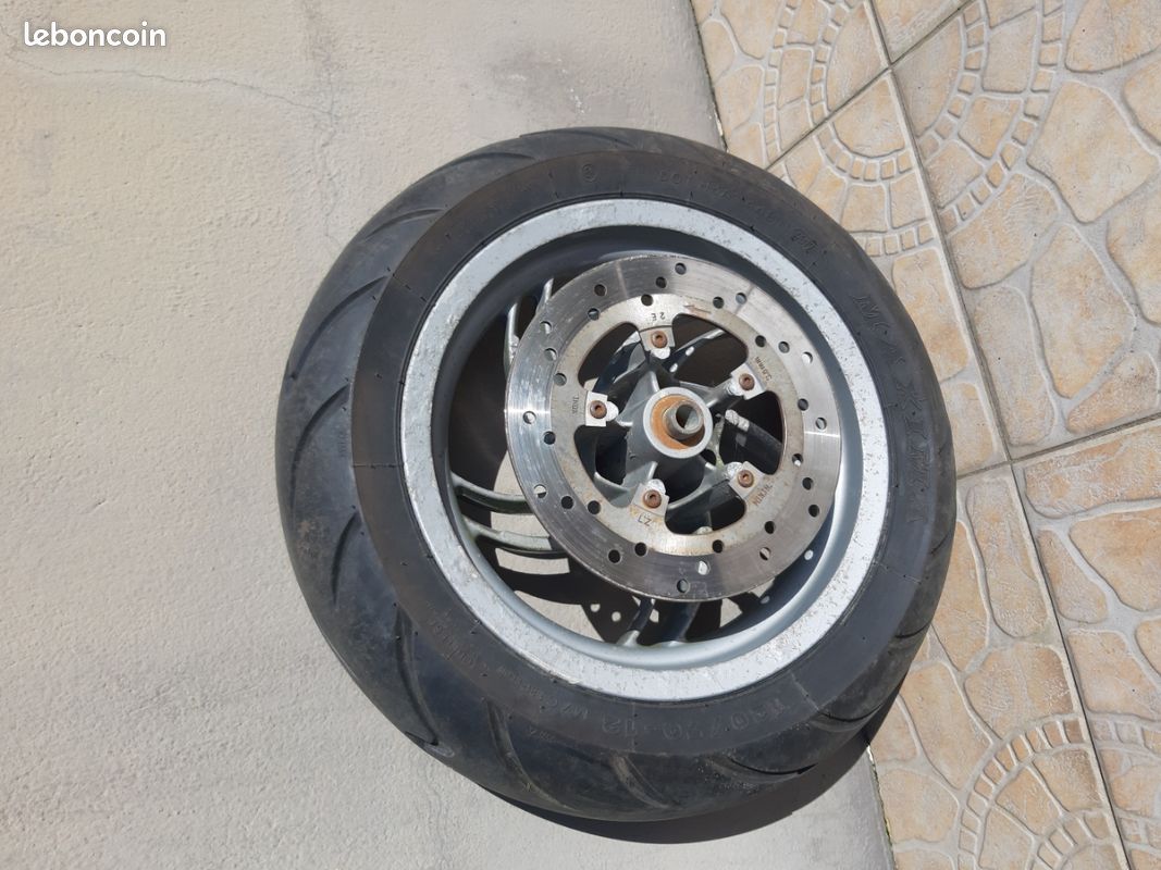 Roue avant Piaggio 125 cc (image 1)