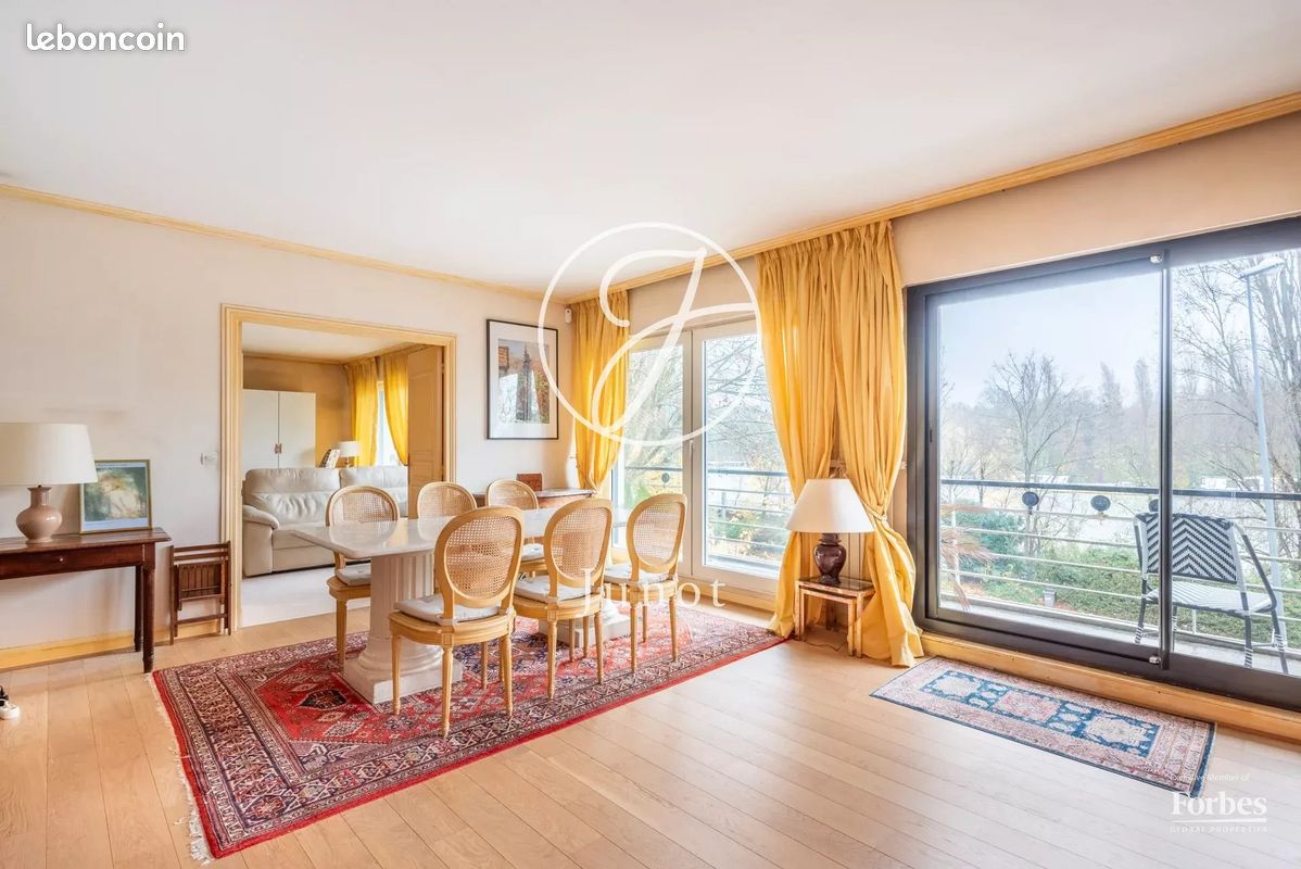 Appartement 5 pièces 136 m² · à Saint-Cloud · 136 m² · 765 000 €