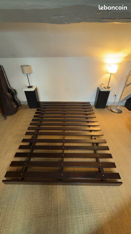 Canapé lit style Futon en parfait état et son matelas 140 cm (image 1)