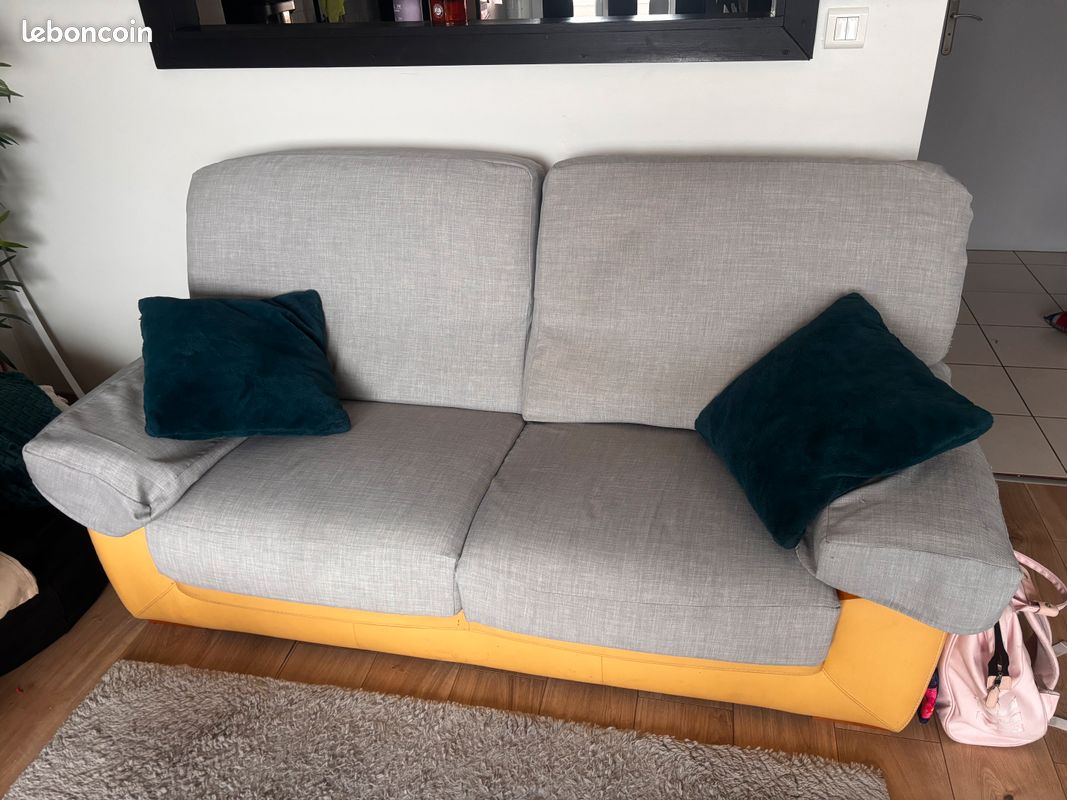 Ensemble de 2 canapés tissu gris – assise confortable – défauts visibles (image 3)