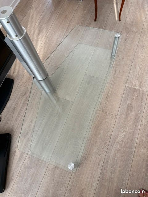 Meuble TV Spectral Vitres transparentes pieds silver (image 3)