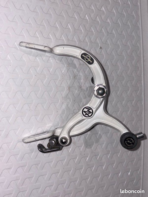 Étrier de frein pour Mazda MX 5 NB arrière + avant | prix & coût en ligne