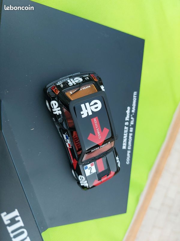 Renault 5 Turbo ELF - Coupé Ragnotti - Échelle 1/18 - Universal Hobbies - Neuve Sous Boîte