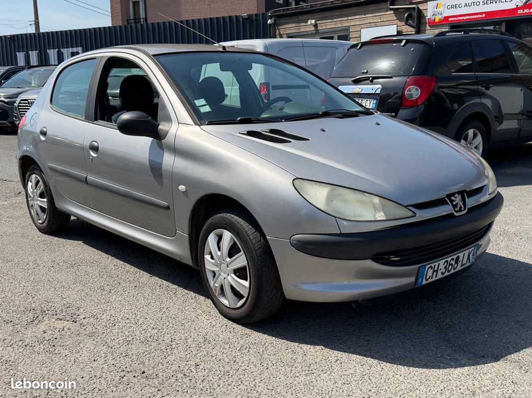 Peugeot 206 xr presence 1.9d 2002 (image 1)