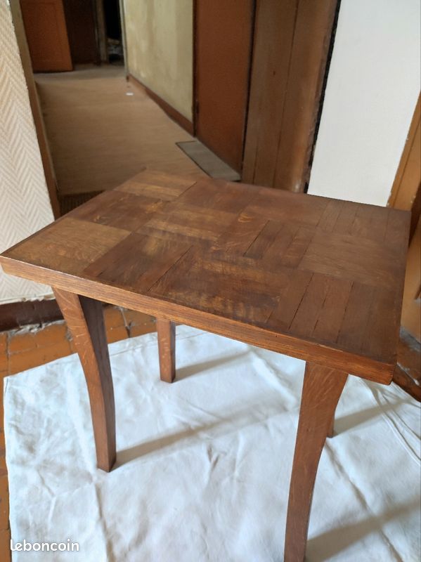 Table basse en chêne (image 1)
