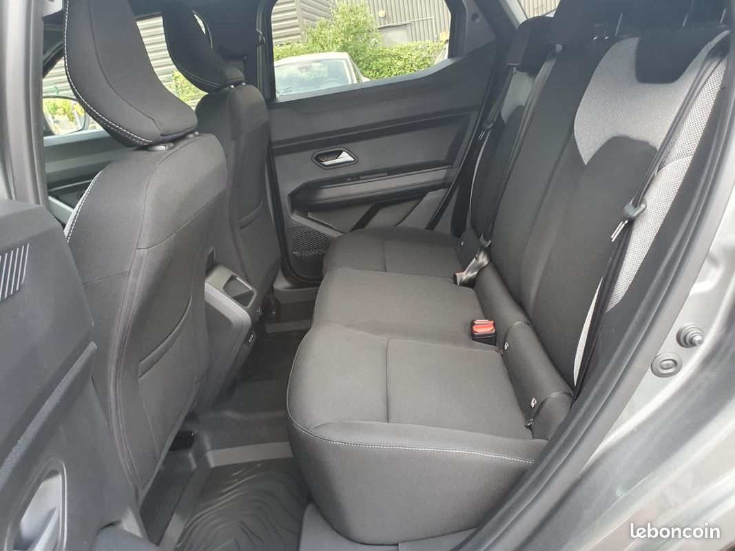 DACIA DUSTER 1.2 ECO-G - 120 III SUV Journey (image 12)