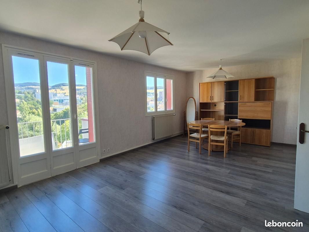 Appartement 3 pièces 55 m² · à Saint-Étienne · 55 m² · 49 000 €
