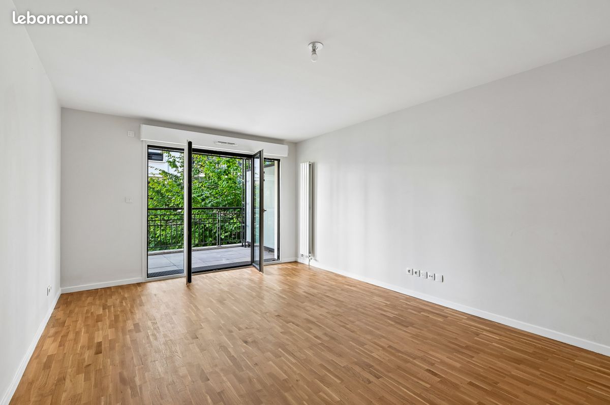 Appartement 3 pièces 70 m² · à Suresnes · 70 m² · 456 000 €
