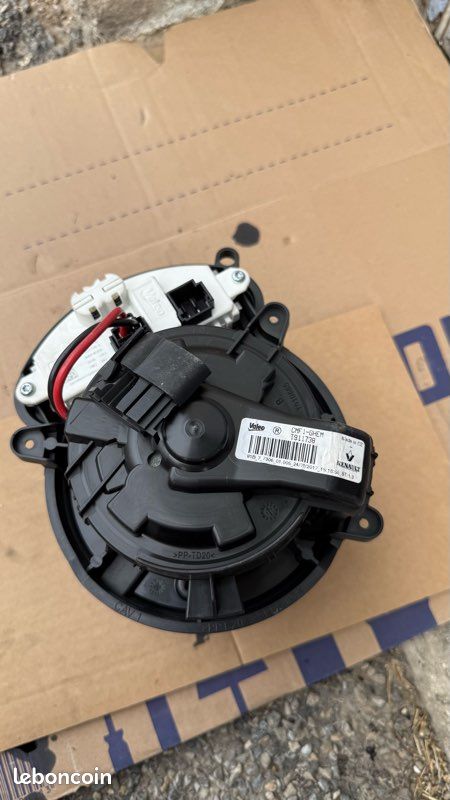 Pulseur d’air/ moteur ventilation renault (image 1)