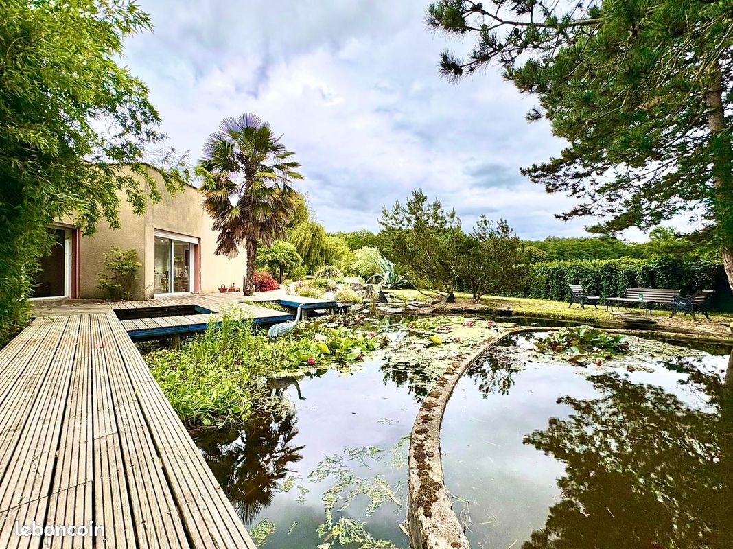 Maison 7 pièces 287 m² · à Loire-Authion · 287 m² · 639 000 €