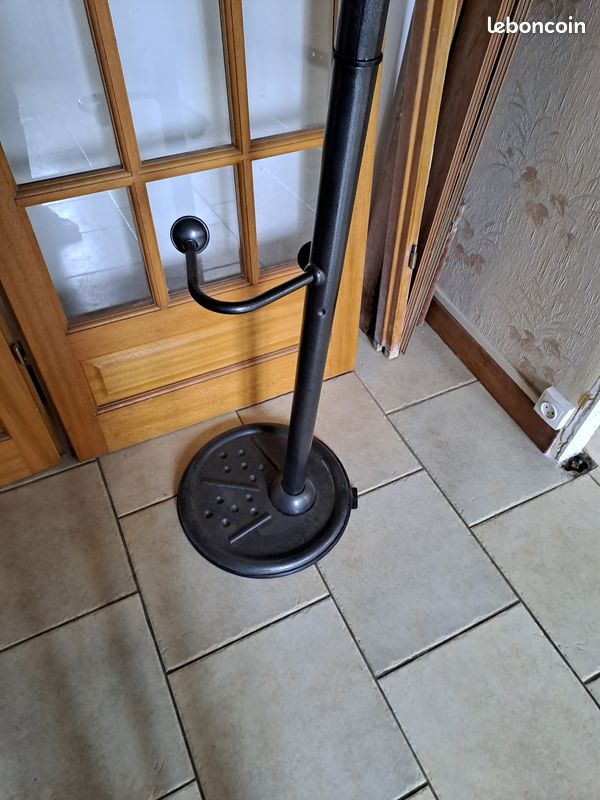 Porte manteau en métal (image 2)