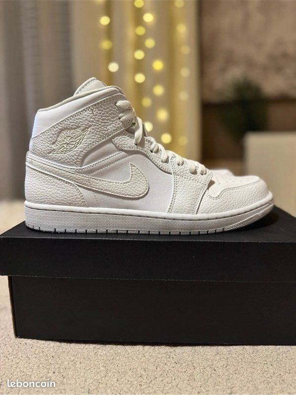Mid Triple White Air Jordan Mid Blanche Nike Air Jordan Mid Triple