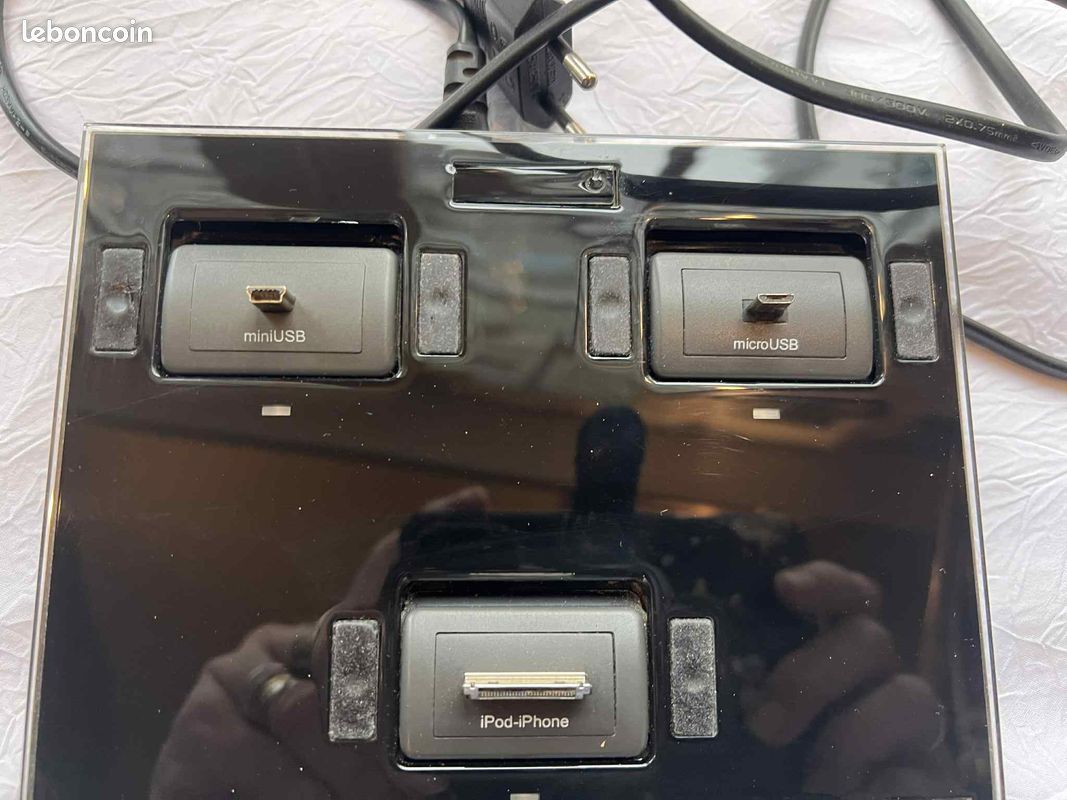 Multi chargeur universel Idapt (image 4)