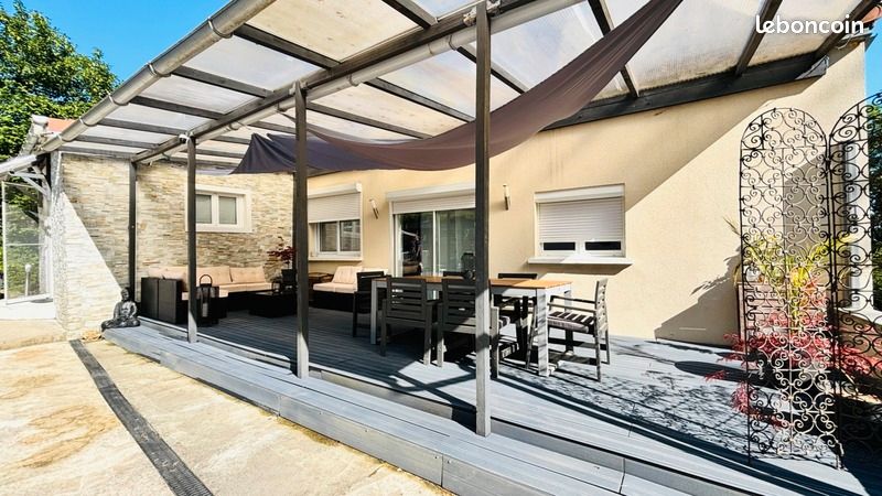 Maison 6 pièces 140 m² · à Pommeuse · 140 m² · 319 000 €