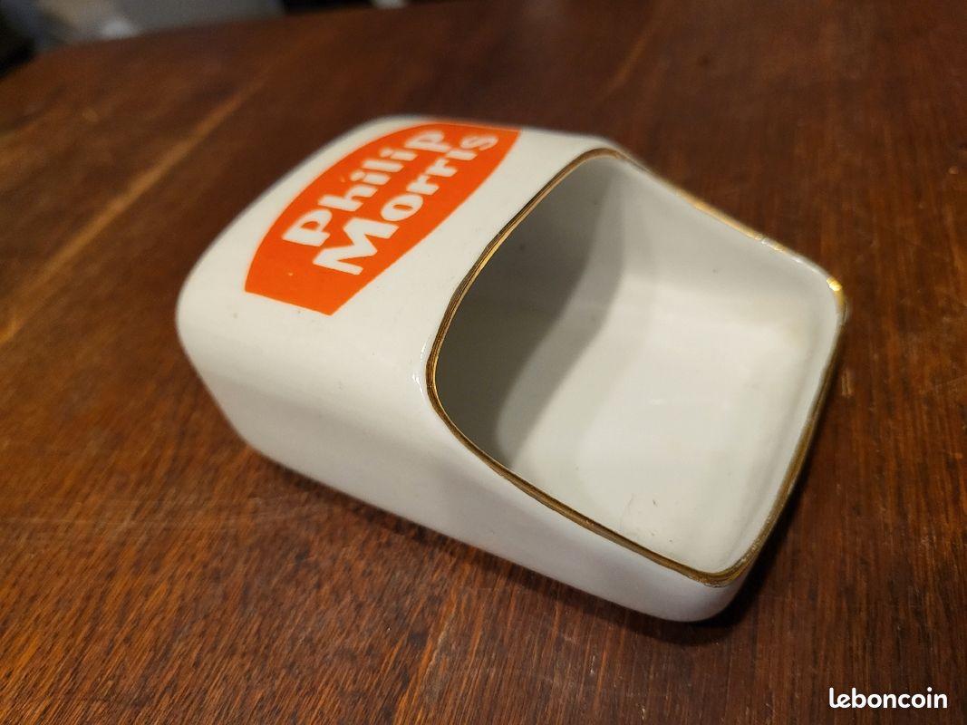 Lot de cendriers vintage porcelaine (image 2)