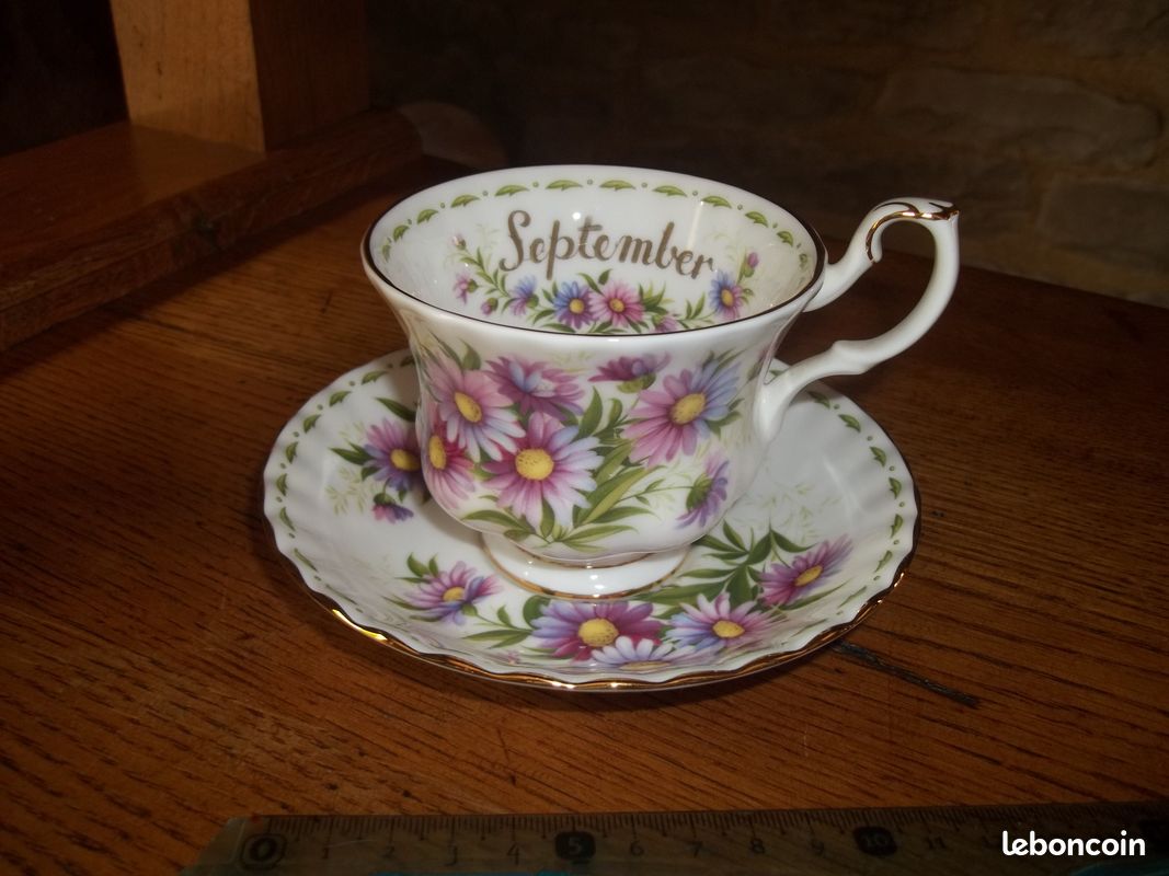 Tasse royal albert septembre (image 1)