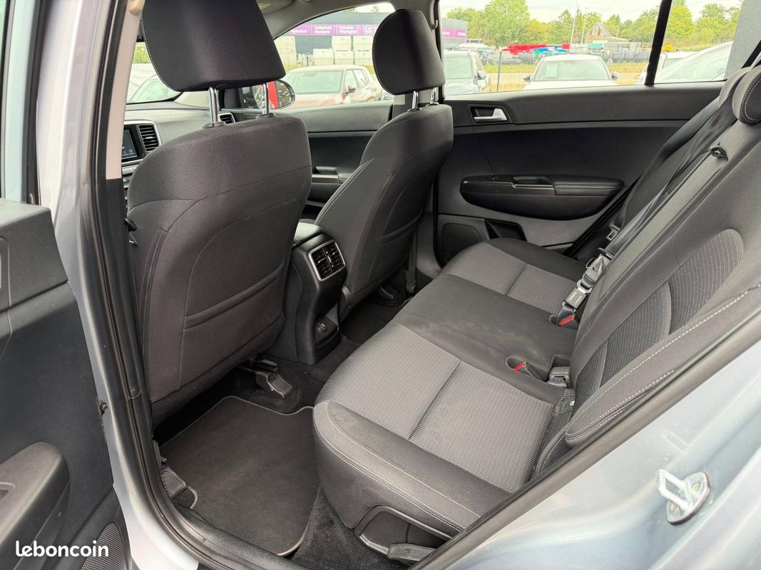 Kia Sportage 1.6 CRDi 115ch ISG Active 4x2 (image 10)