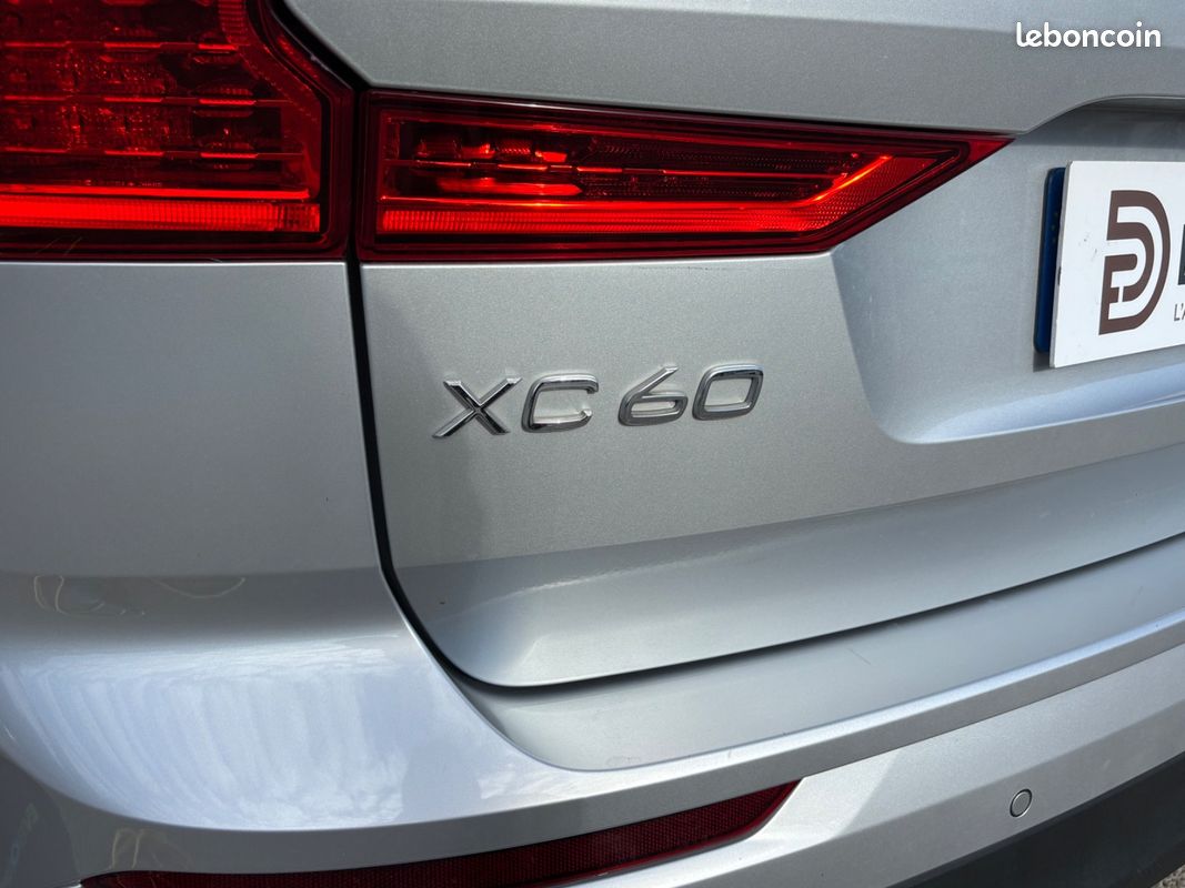 Volvo XC60 Business Executive AWD Geartronic (image 25)
