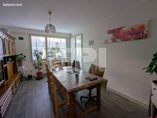 Maison 6 pièces 82 m²