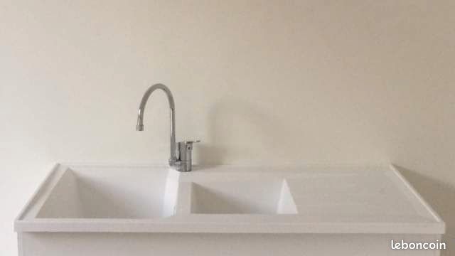 Evier double vasques avec bondes et syphon + robinet Grohe (image 1)