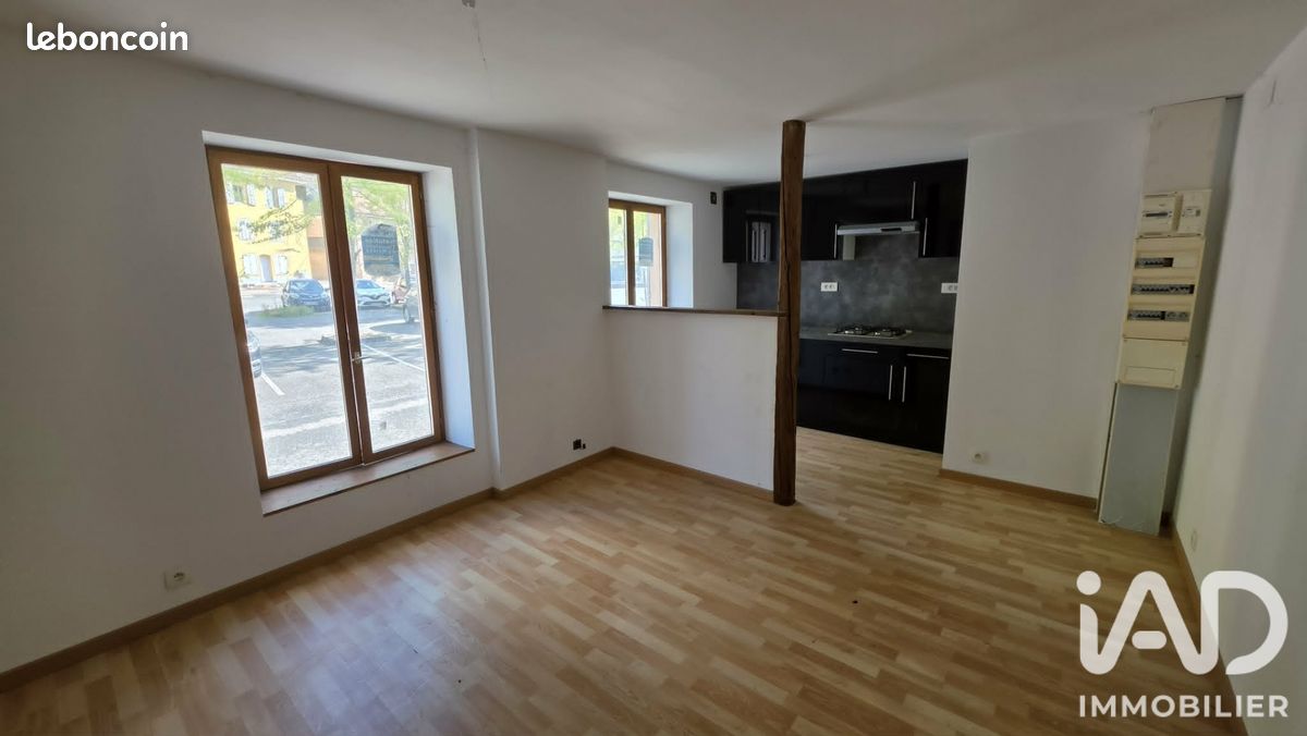 Immeuble 2 pièces 107 m² · à Raon-l'Étape · 107 m² · 85 000 €