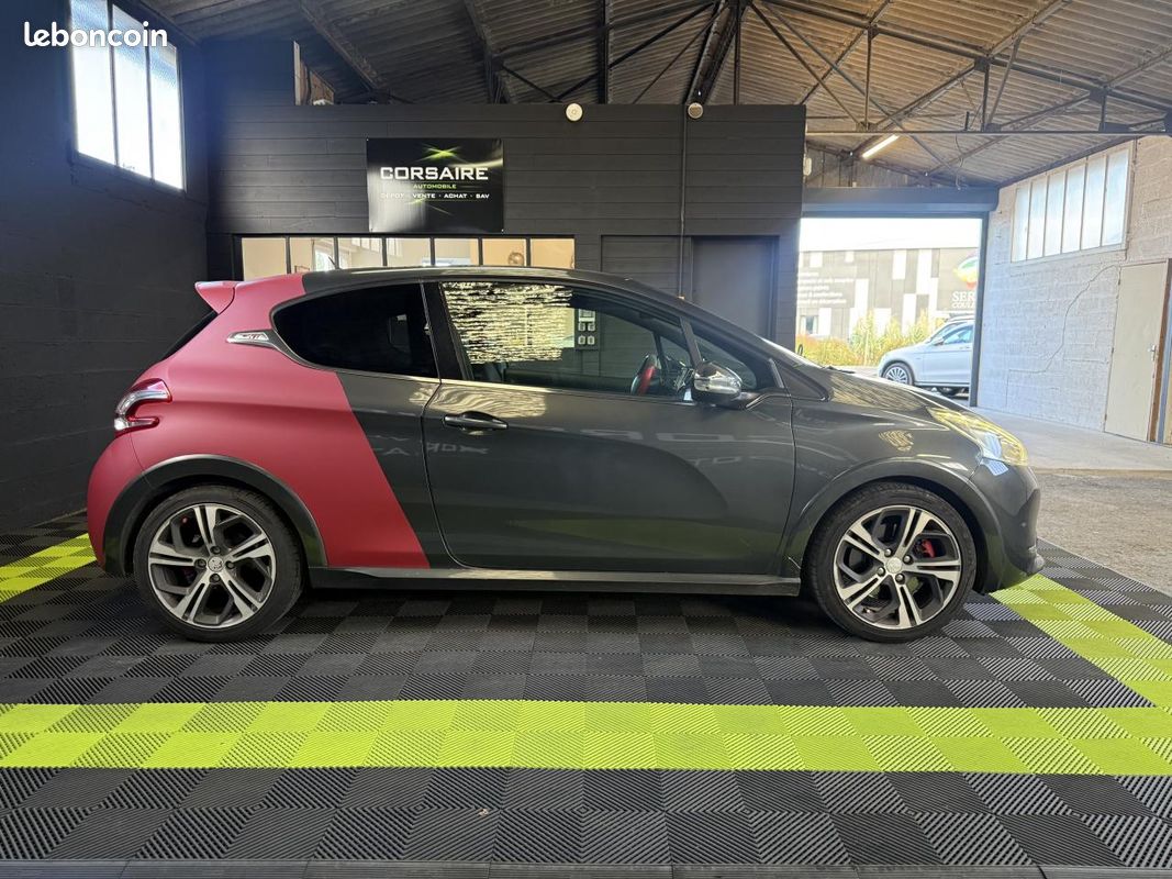 PEUGEOT 208 GTI 1.6i 200 CH - GARANTIE 6 MOIS (image 4)