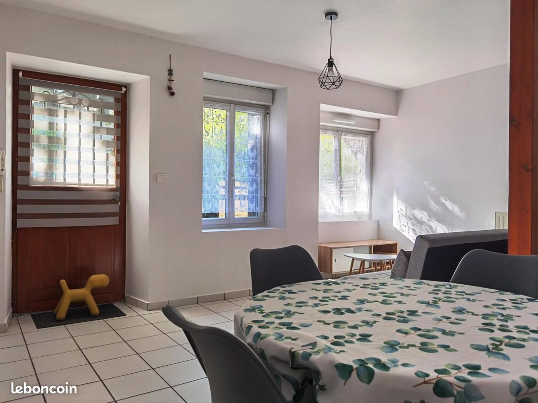 Appartement 2 pièces 44 m² · à Aurillac · 44 m² · 540 €