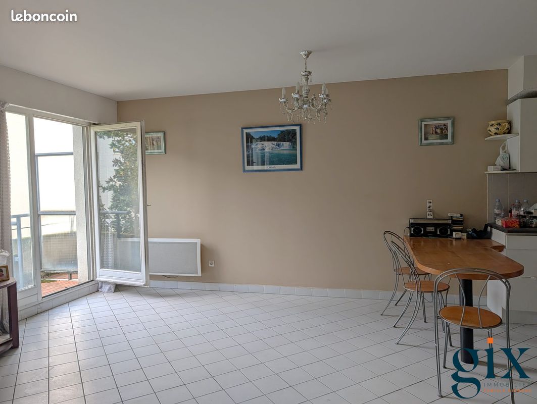 Appartement 2 pièces 51 m² · à Grenoble · 51 m² · 125 000 €