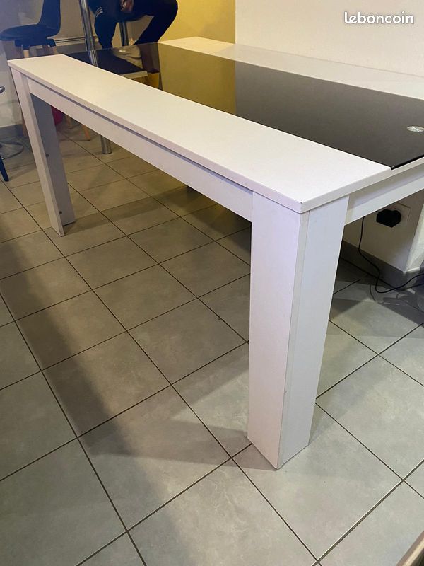 Table (image 2)