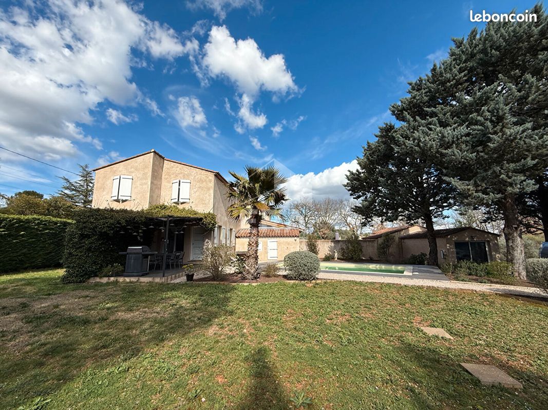 Maison 4 pièces 120 m² · à Saint-Maximin-la-Sainte-Baume · 120 m² · 470 000 €