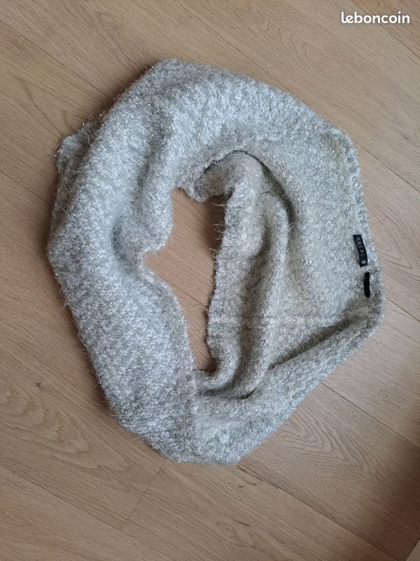 Echarpe tour de cou argenté breal Accessoires Bagagerie