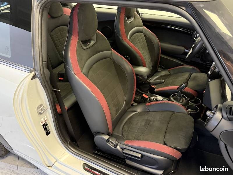 Mini Hatch 3 Portes John Cooper Works 231 ch BVA8 Finition JCW Ultimate (image 13)