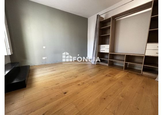 Appartement a louer  - 2 pièce(s) - 53.8 m2 - Surfyn