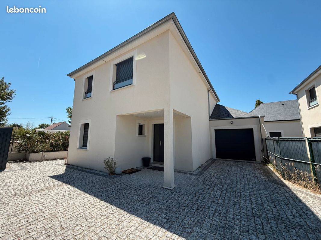 Maison 5 pièces 130 m² · à Sandillon · 130 m² · 1 800 €
