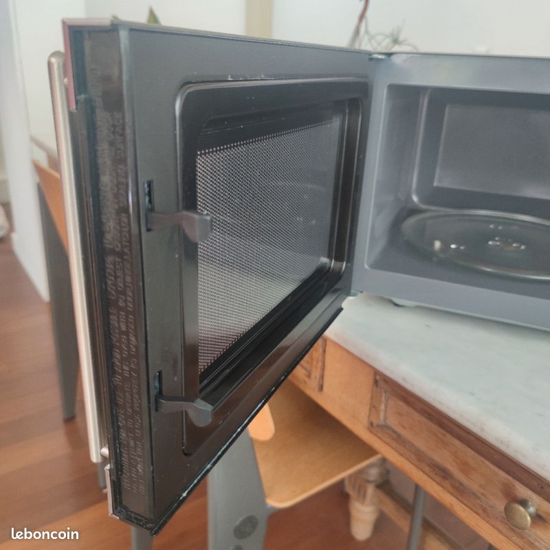 Micro ondes Sharp R28 ST (image 7)