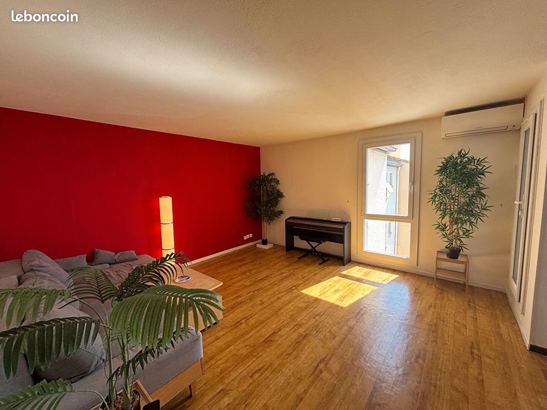 Appartement 3 pièces 75 m² · à Aix-en-Provence · 75 m² · 1 350 €