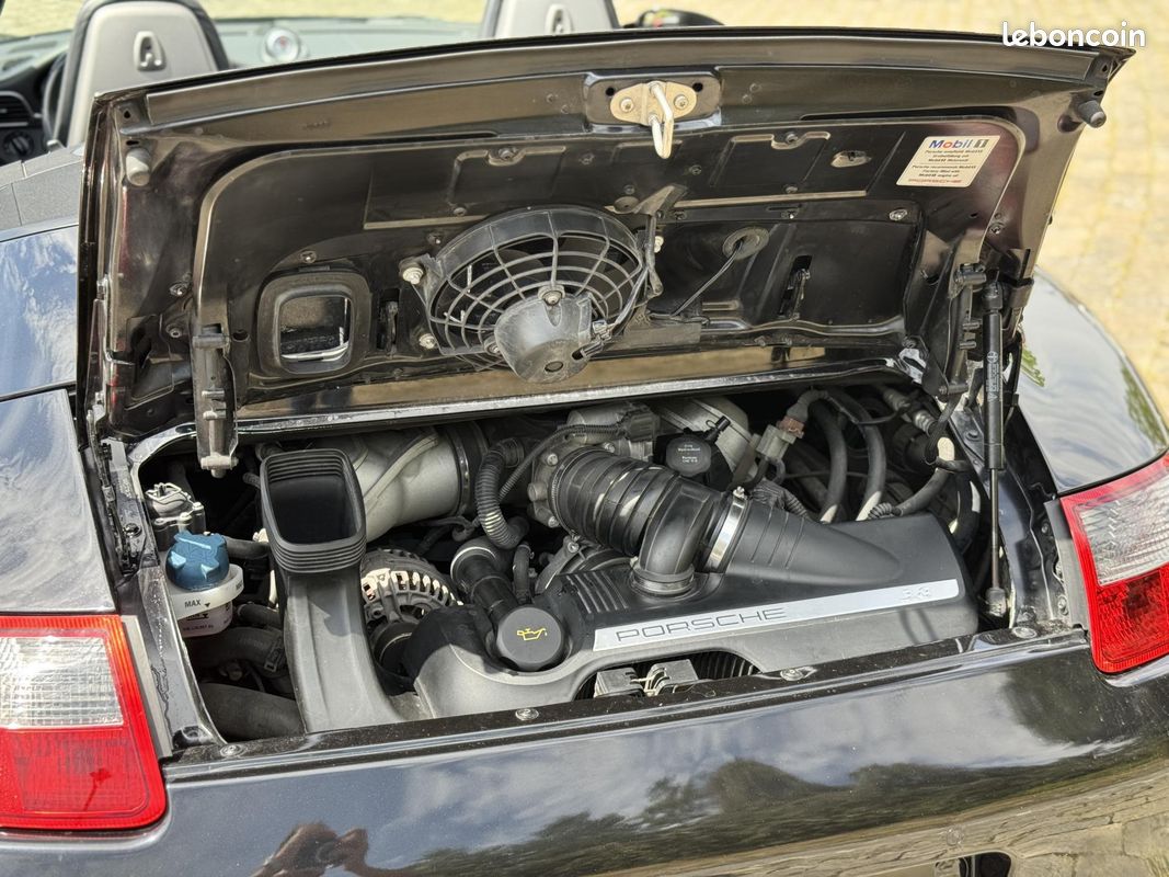 PORSCHE 911 Cabriolet 3.8i TYPE 997 CABRIOLET Carrera S (image 28)