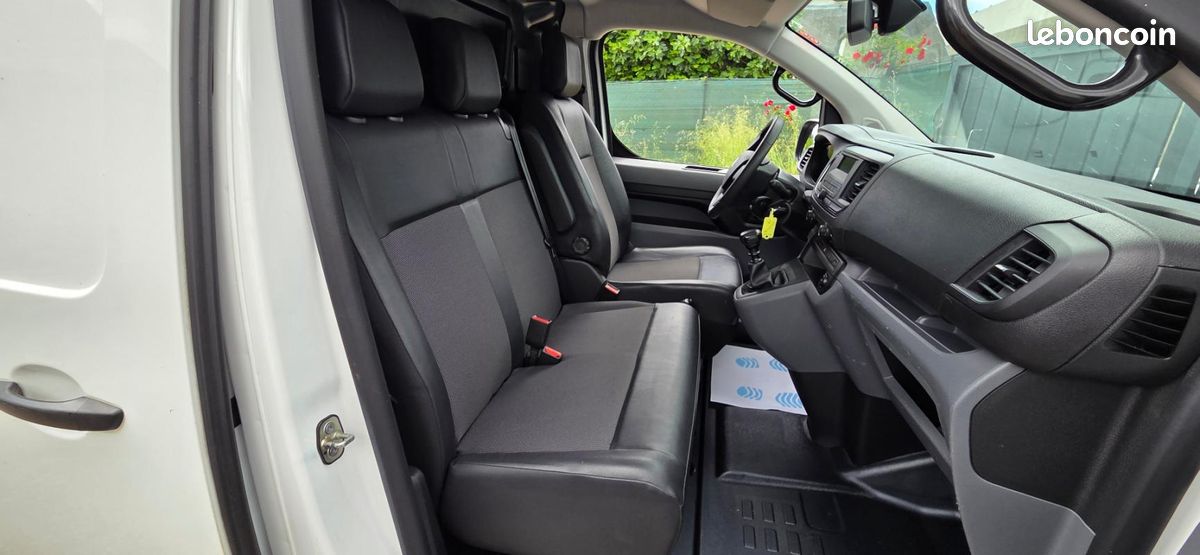 Citroën Jumpy FOURGON M 2.0 HDI 120 *PRIX TTC 14390e * (réf:FM022-112-VO2072) (image 7)