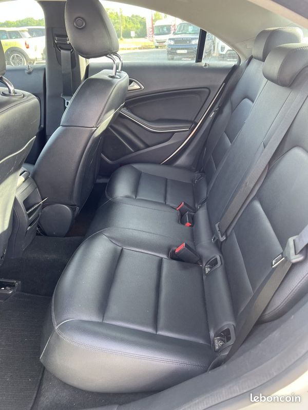 Mercedes classe cla me64032 2013 (image 6)