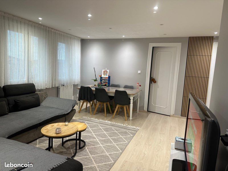 Appartement 4 pièces 70 m² · à Oyonnax · 70 m² · 780 €/mois