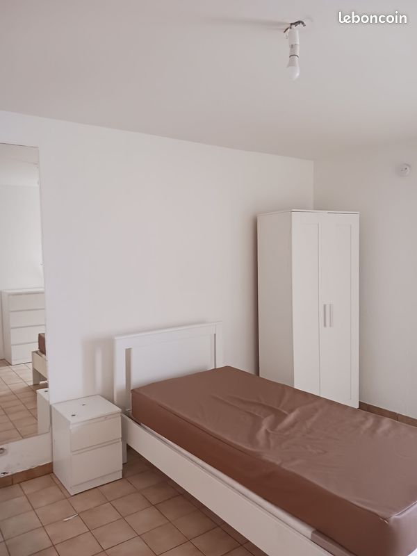Appartement 1 pièce 22 m² · à Savigny-sur-Orge · 21,9 m² · 630 €