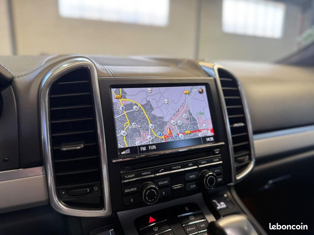 PORSCHE CAYENNE 4.8i V8 420 CH GTS - GARANTIE 6 MOIS (image 17)